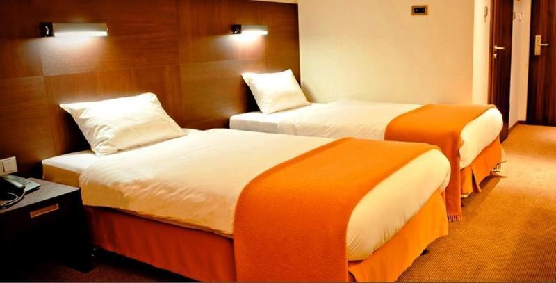 Desilva Warszawa Piaseczno Hotell Piaseczno  Eksteriør bilde